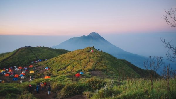 Ingin Mendaki Gunung Merbabu Ikuti Panduan Ini Guys