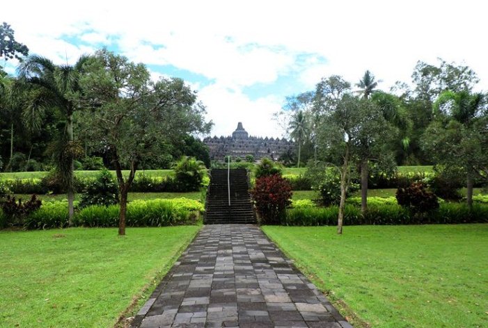Wisata Candi Sekitar Borobudur