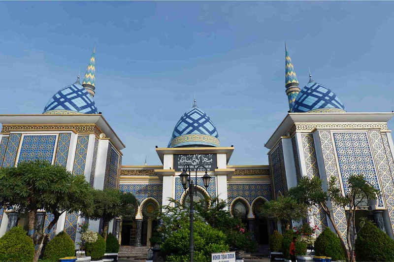 masjid legendaris madiun