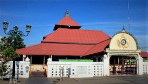 Masjid Gedhe Kauman Jogja Berusia Lebih Dari Tahun Dan Sarat Nilai Sejarah Turisian Com