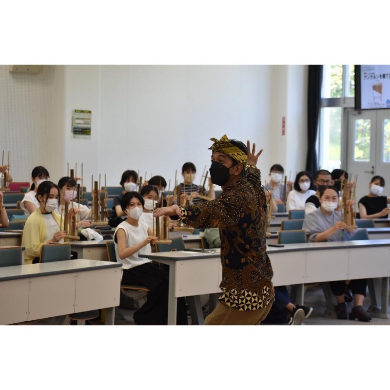 angklung-Tokyo1