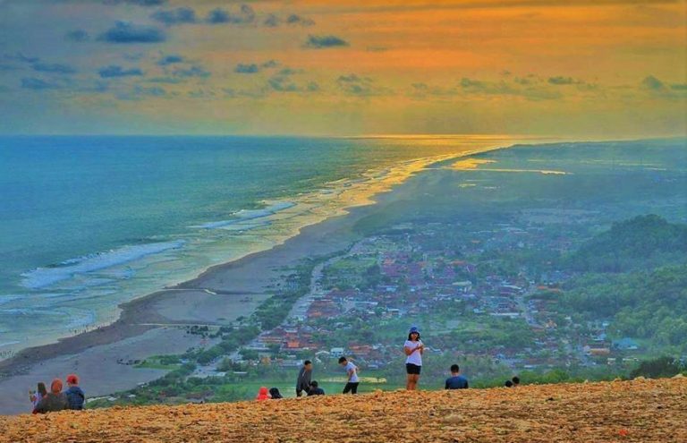 Pesona Keindahan Pantai Parangtritis Yang Melegenda | Wisata Jogja 2023 