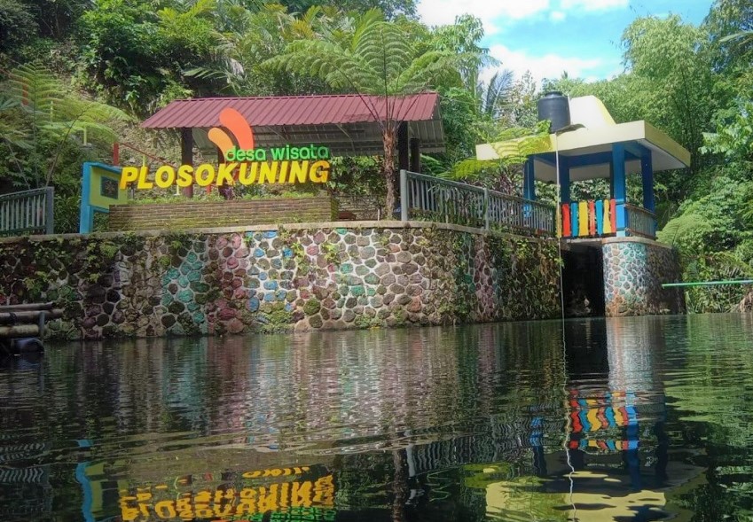 Desa Wisata Plosokuning