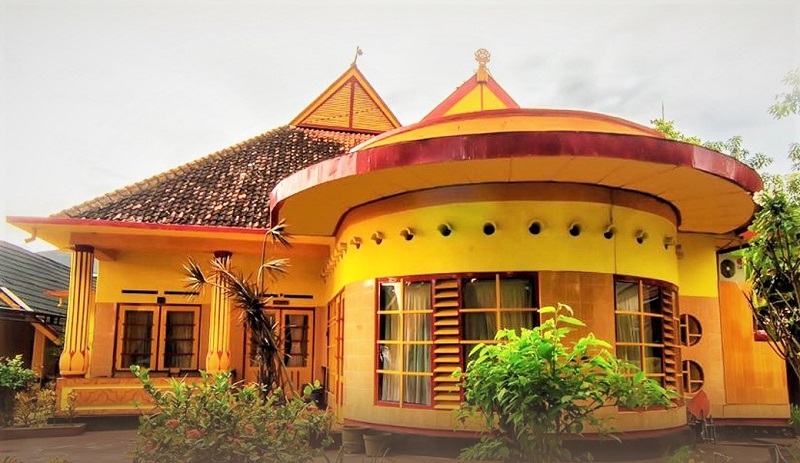 Istana Bala Kuning