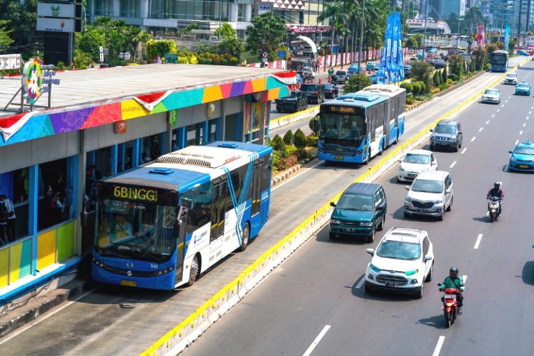 Halte TransJakarta Cikoko Cawang Mulai Beroperasi Kembali