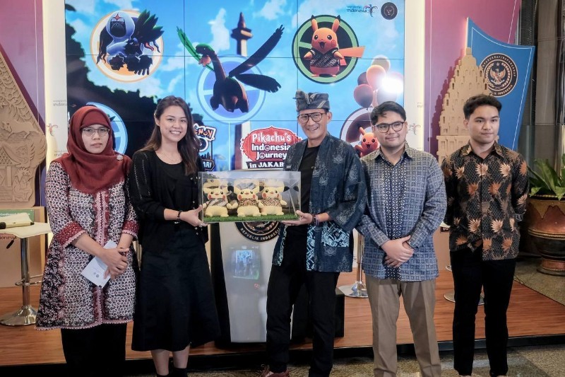 mempromosikan Sektor Pariwisata