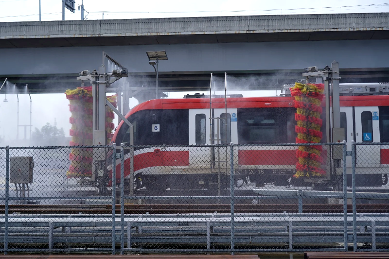 Cuci LRT Jabodebek