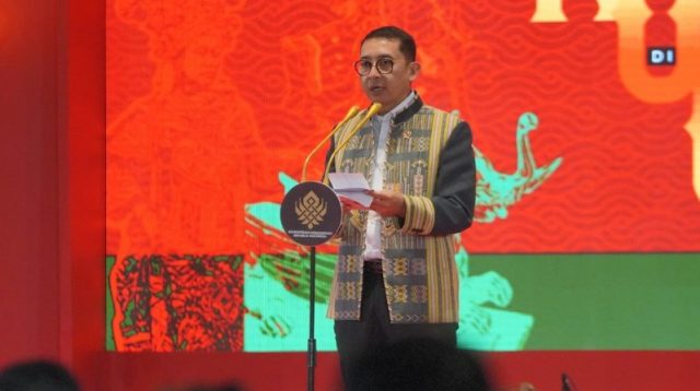 Menbud Fadli Zon