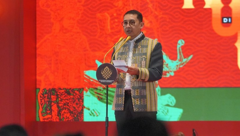 Menbud Fadli Zon