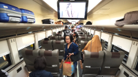 kereta kelas bisnis