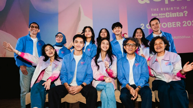 Ada Apa Dengan Cinta?