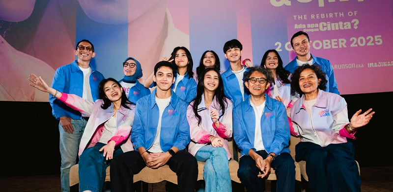 Ada Apa Dengan Cinta?