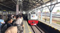 kursi kereta api