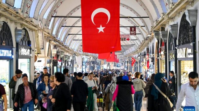 Arus wisatawan asing