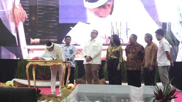 Para Pelaku Industri