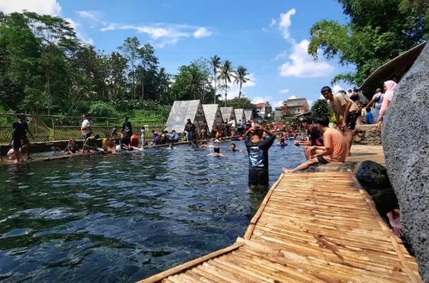 perbukitan Kasomalang