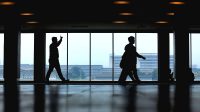 Bandara Husein Operasi Bandara