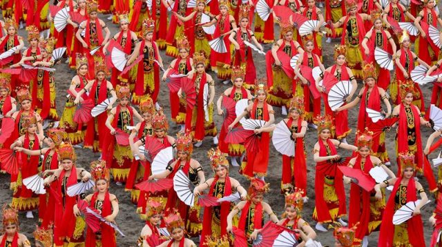 Tari Gandrung Sewu
